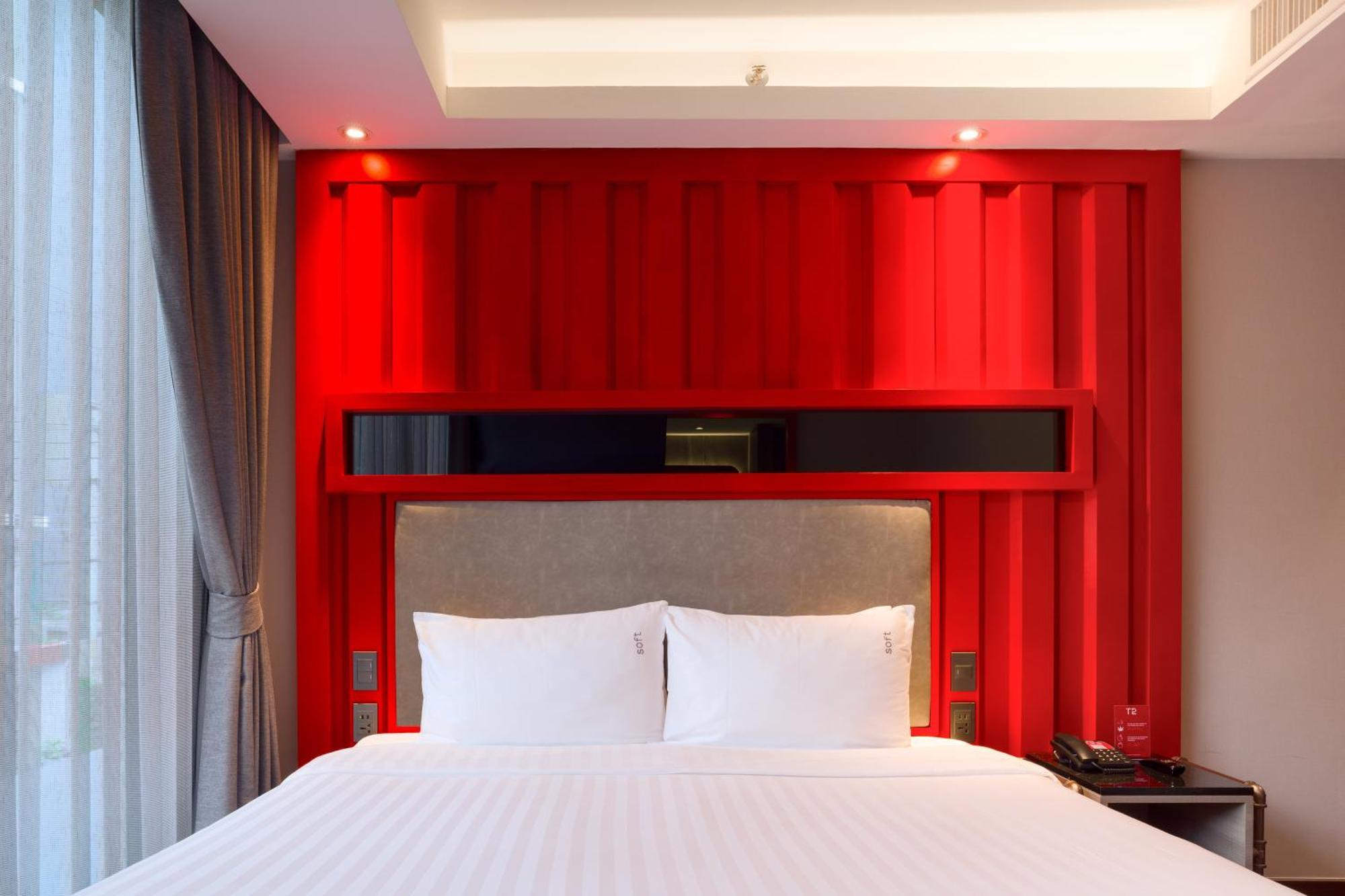 Отель T2 The Portal Sukhumvit Бангкок Экстерьер фото
