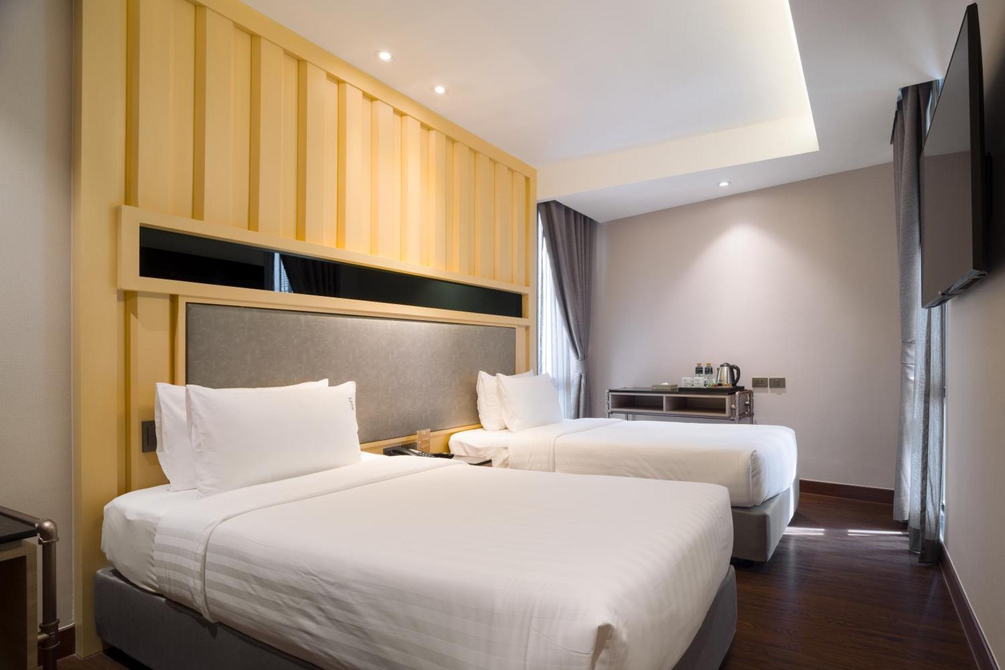 Отель T2 The Portal Sukhumvit Бангкок Экстерьер фото